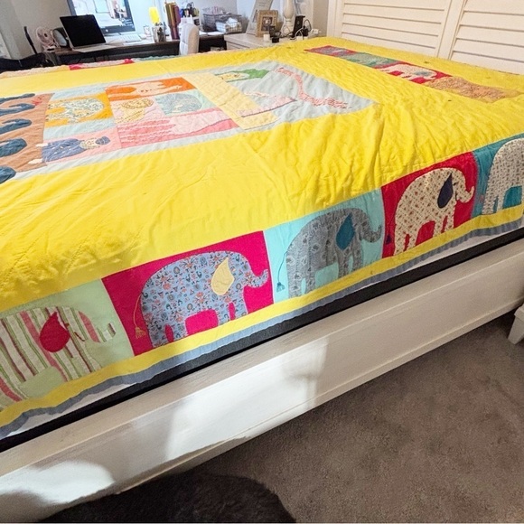 Vtg Hand Crafted Bright Primary Color Quilt Elephants Noah’s Ark Hand Appliqué - Picture 5 of 15
